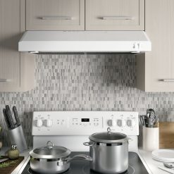 GE – 30 Convertible Range Hood – White on white